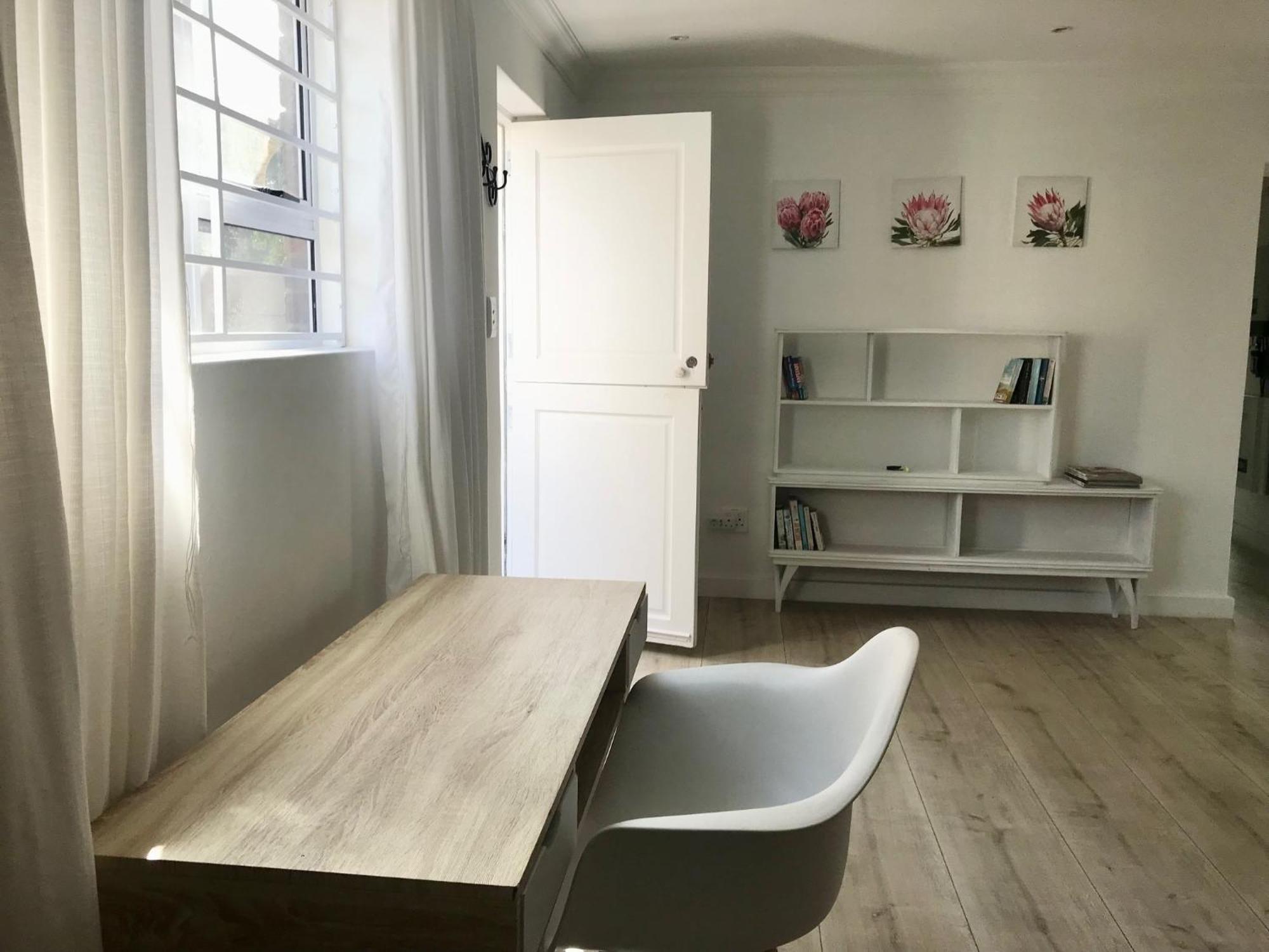 Sunset Beach Living Guesthouse Fokváros Kültér fotó
